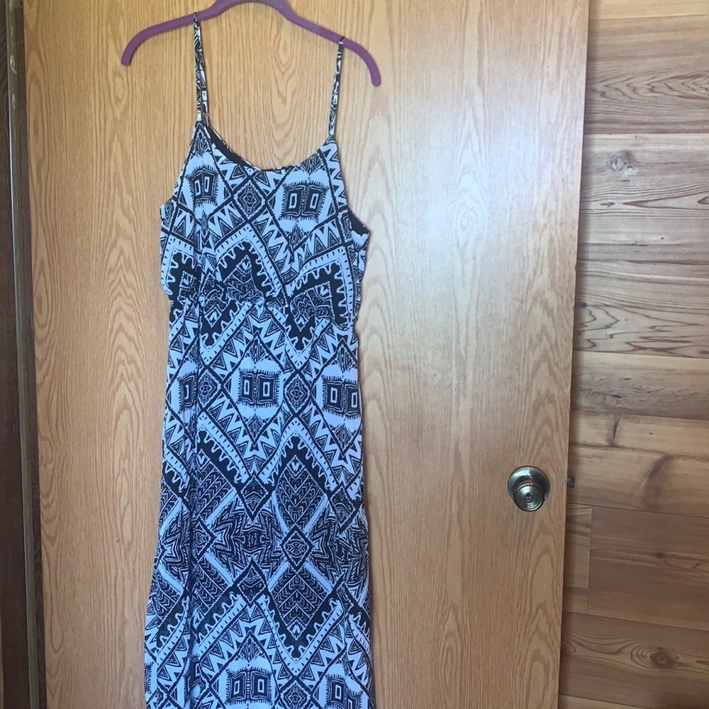 Women’s Xhilaration Large Maxi Dress